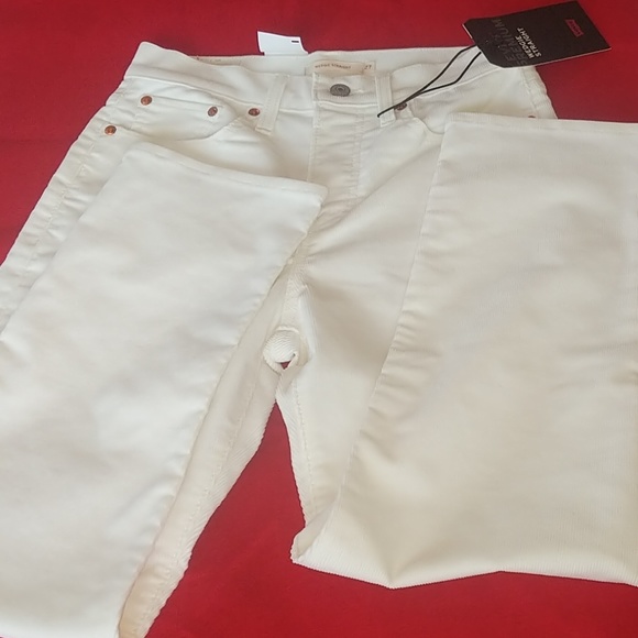 Corduroy, NWT Levi's 27&34x26 Wedgie Straight cords - Picture 2 of 5